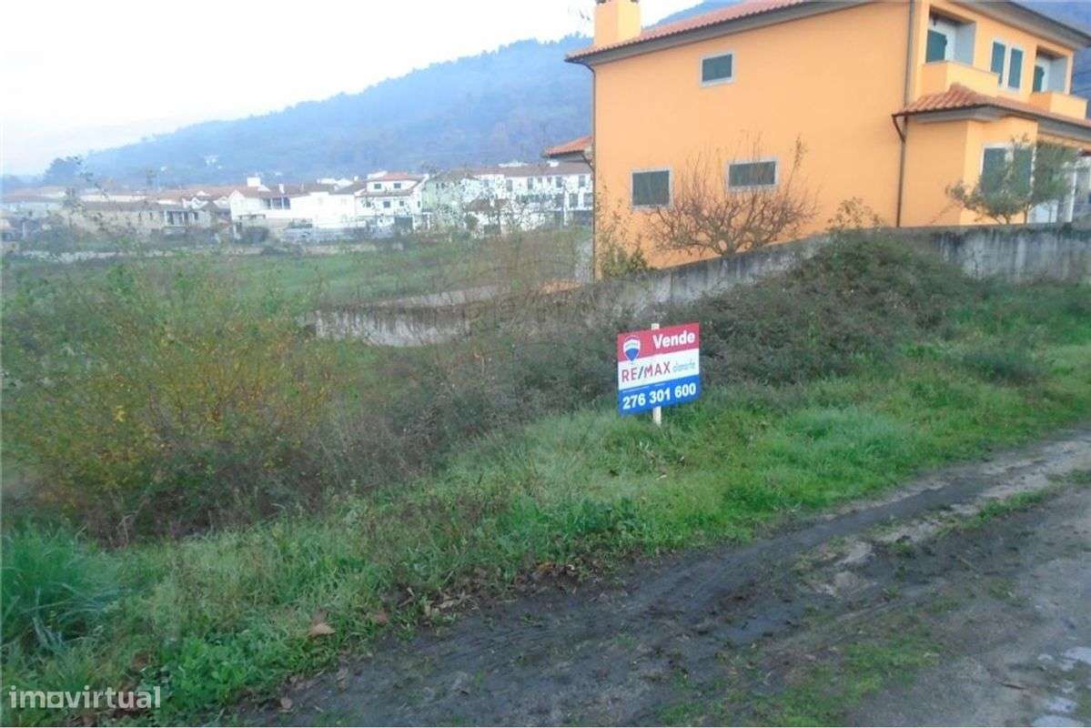 TERRENO PARA CONSTRUÇÃO - Grande imagem: 4/6