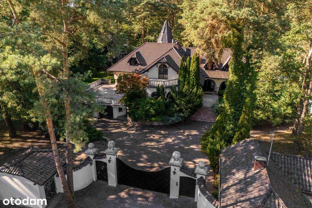 Dom/rezydencja/Dąbrowa Leśna - Pełny obrazek: 1/20