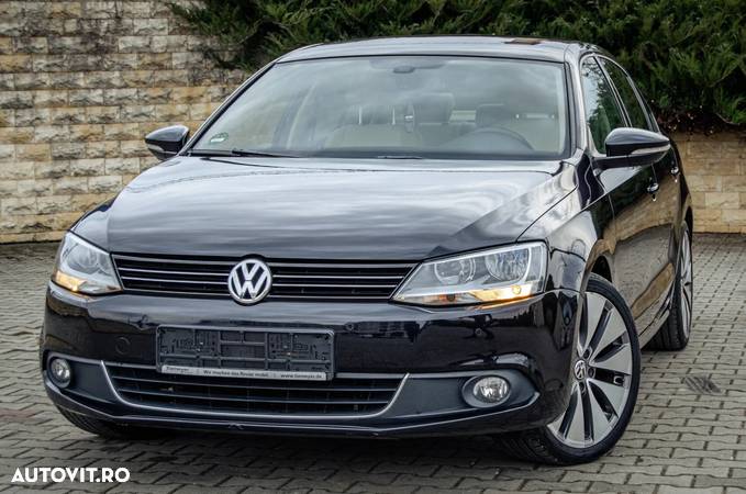 Volkswagen Jetta 1.4 TSI Highline DSG - 6