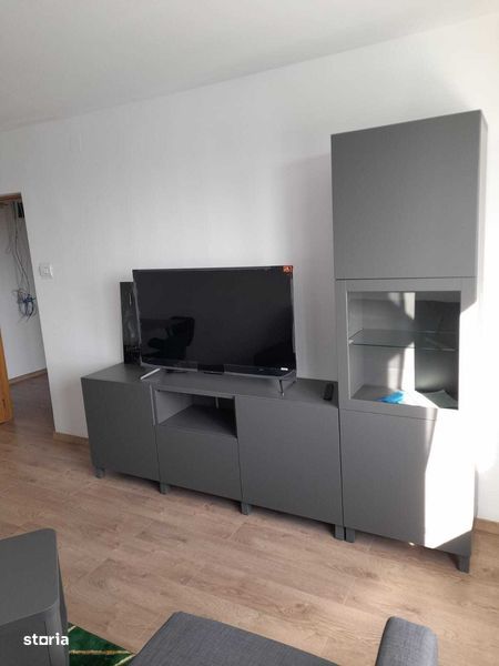 Inchiriez apartament 3 camere - proaspăt renovat MOBILAT/UTILAT