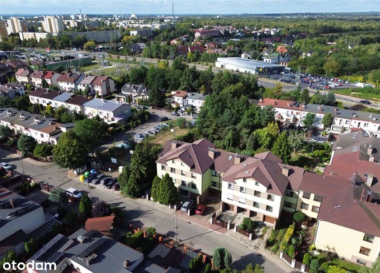 Mdm - dwa poziomy, garaż, ogródek, duży balkon-3