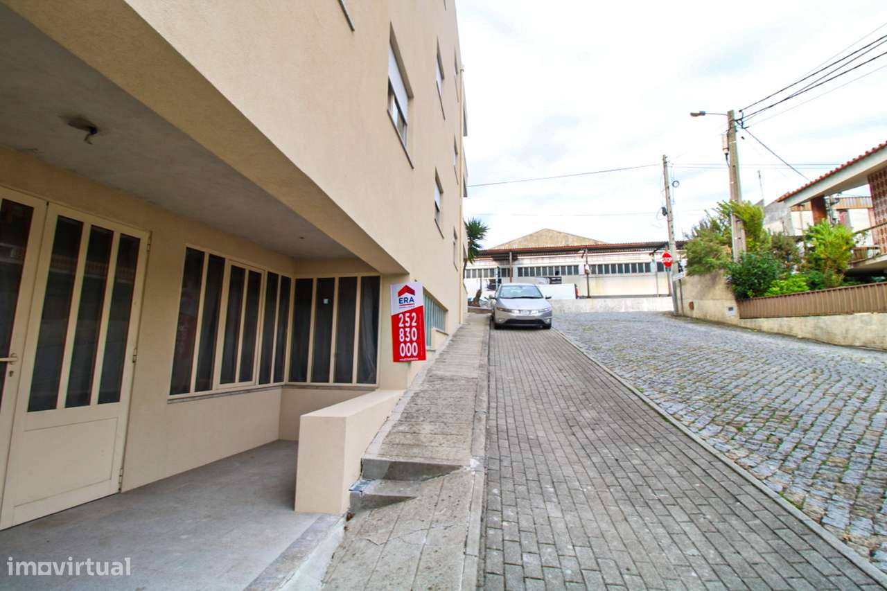 Armazém em Oliveira, Santo Tirso.-15