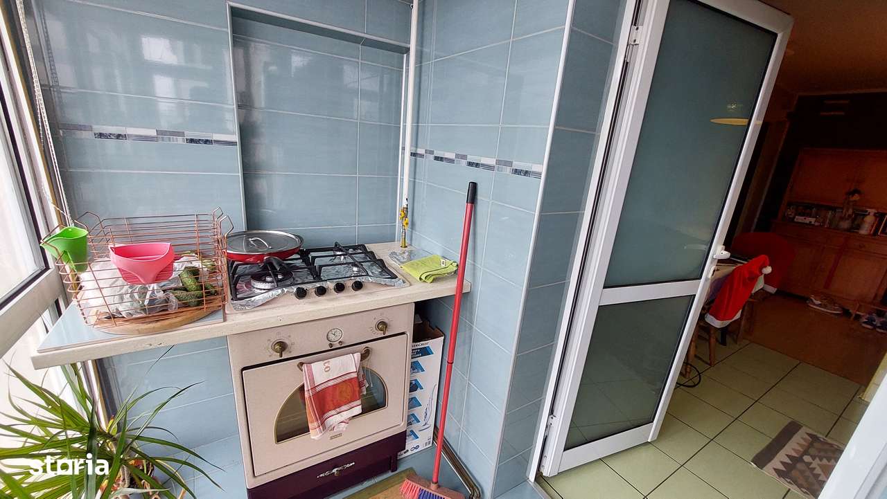 Vand Super Apartament 3 camere etaj 3 Centru Robea mobilat utilat-3