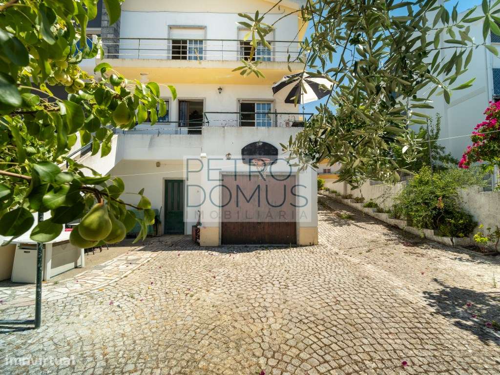 MORADIA T4 EXCLUSIVA COM VISTA DESLUMBRANTE SOBRE O RIO TEJO E A LE...-26