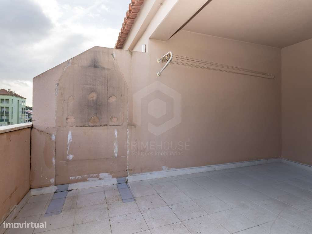 Apartamento T3 no Último Andar | Vista Serra da Arrábida - Grande imagem: 5/29