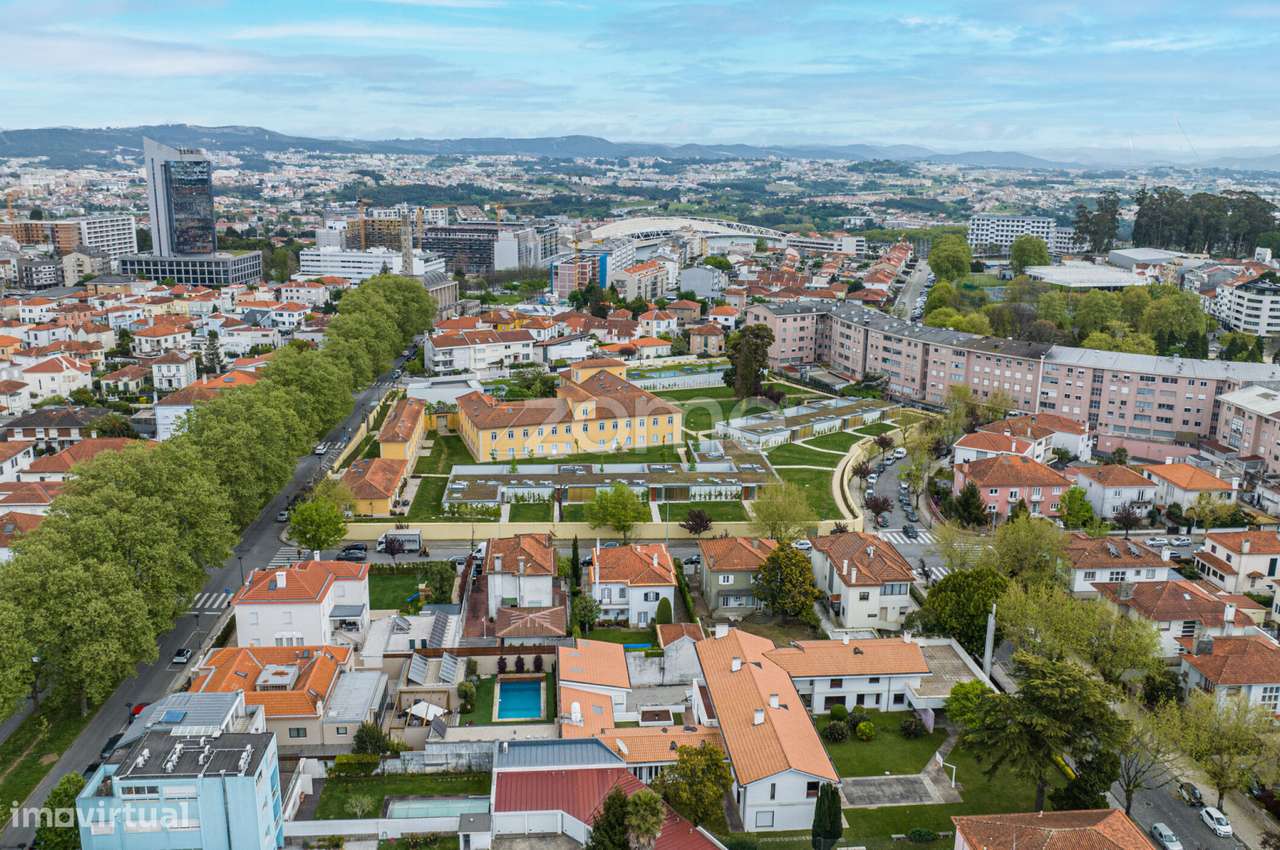 Apartamento T4 em Condomínio Privado de Luxo, no Centro do Porto - Grande imagem: 2/60