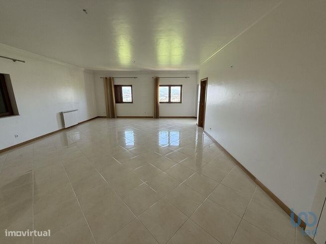 Casa de Campo T4 em Folhadela de 459,00 m2-10