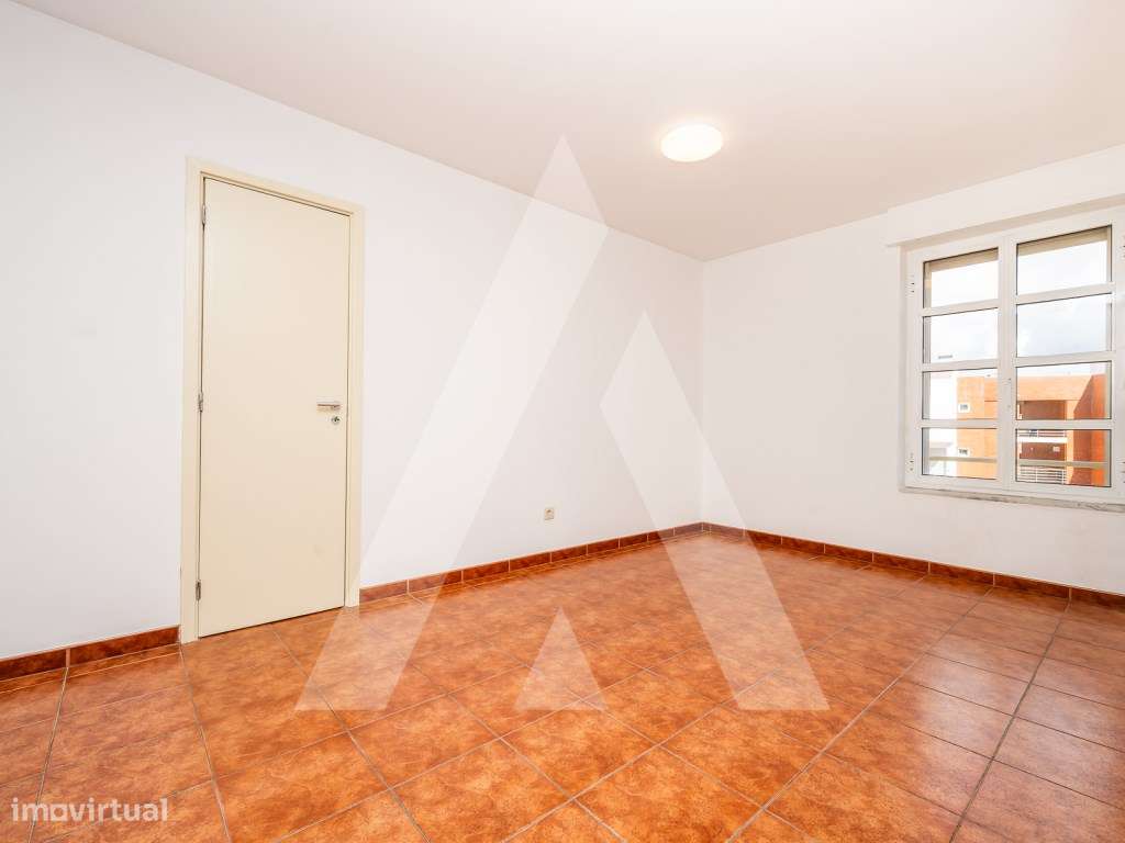 Apartamento T4 próximo ás escolas - Ovar-23