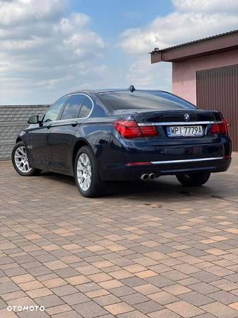 BMW Seria 7 730d - 11