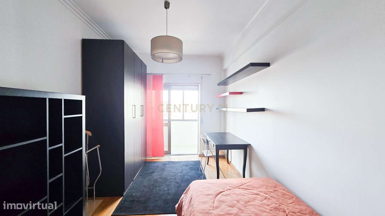 Apartamento T2 no Barreiro-9