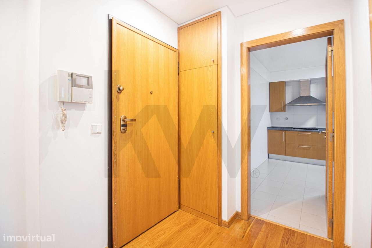 Apartamento T3 com Vista Rio no Parque das Nações - Grande imagem: 2/23