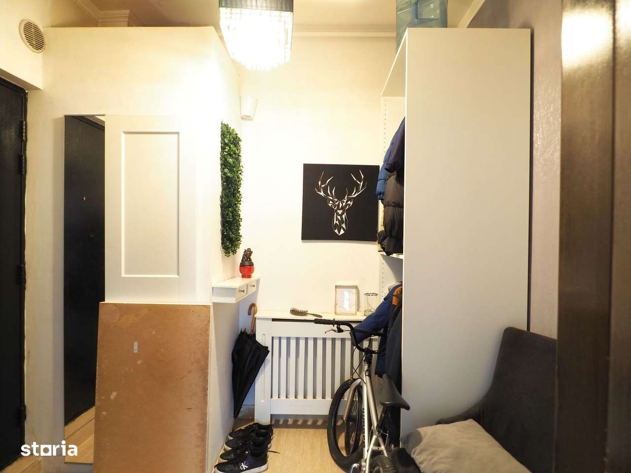 Vanzare 2 camere partial mobilat-1 mai-Victoriei-7