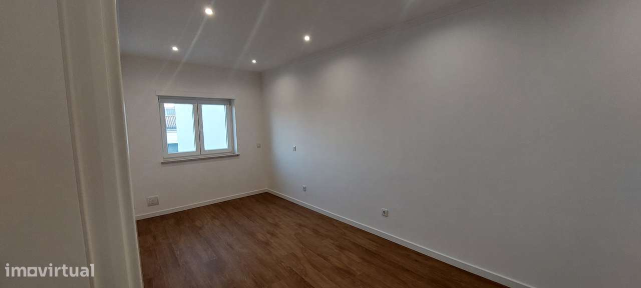Apartamento T3 Novo na Lourinhã-18
