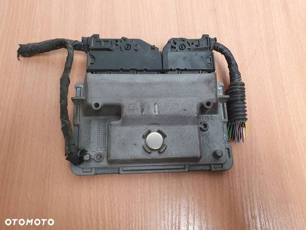 KOMPUTER STEROWNIK SILNIK VW POLO V 6R 03E906019AK - 4