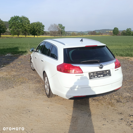 Opel Insignia 2.0 CDTI Sports Tourer - 4