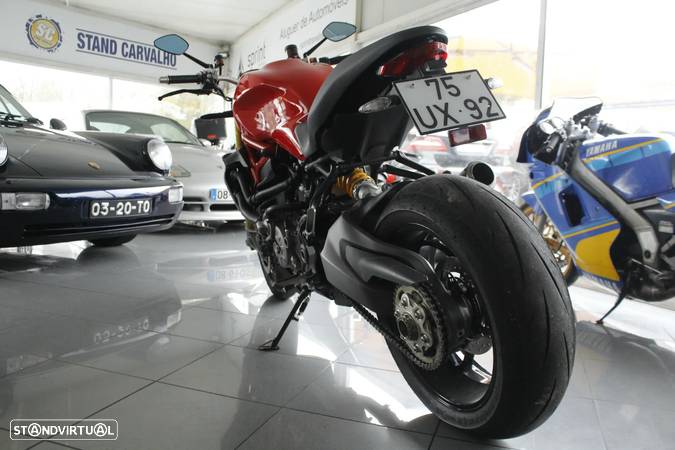 Ducati Monster 1200 S - 5
