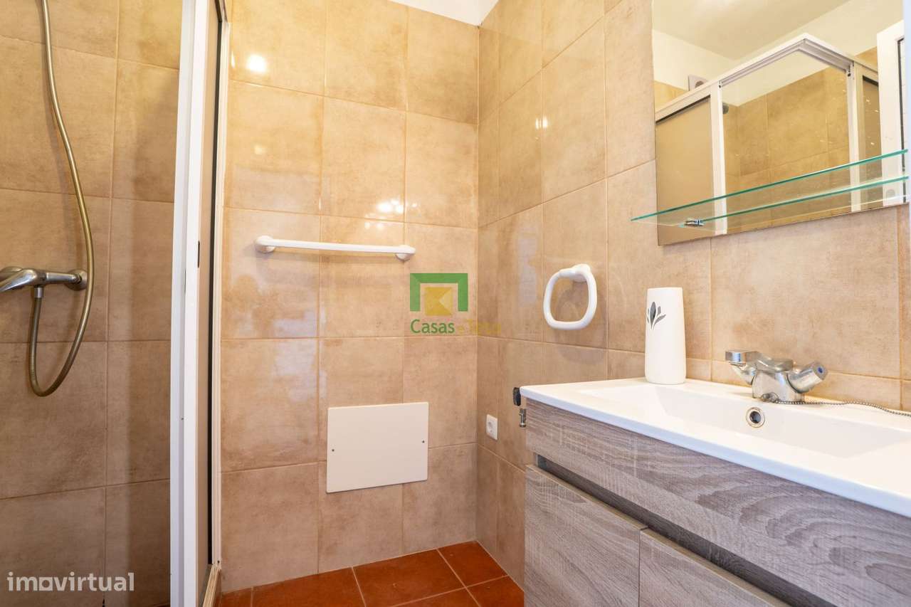 MORADIA T3 QUINTA GRANDE-8