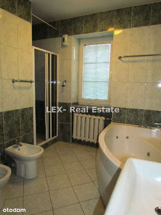 Dom w Michałowicach,3 niezależne mieszkania-7