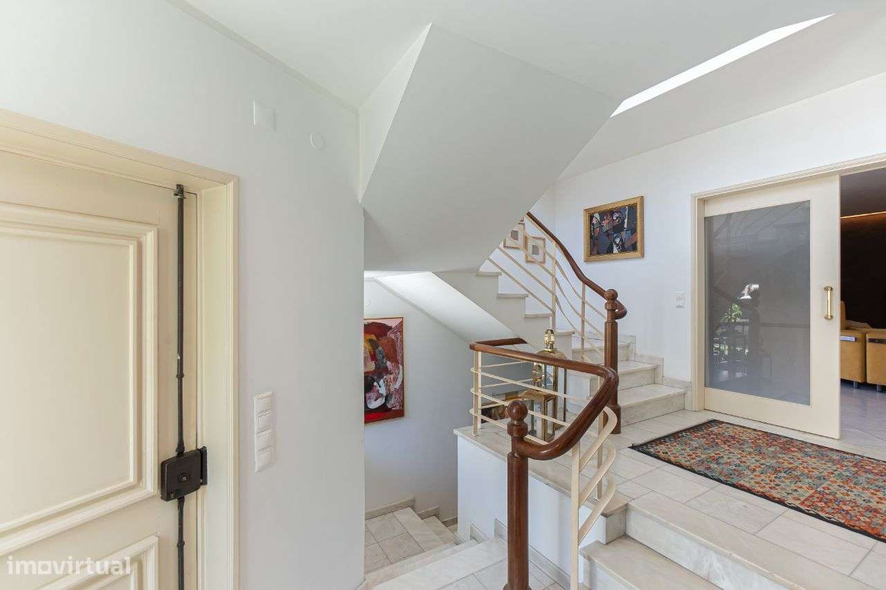 Moradia totalmente remodelada na melhor zona das Antas-13