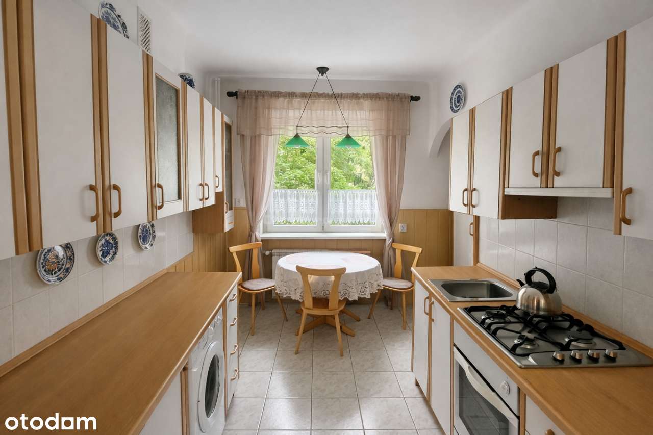 Parter, 2 pokoje, 53 m², Ochota, Czynsz 830 zł.