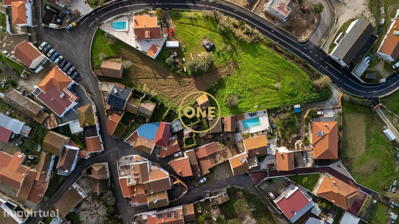 Conjunto de 3 Artigos em Val de Vez – Potencial Único a 5 min da A8-25