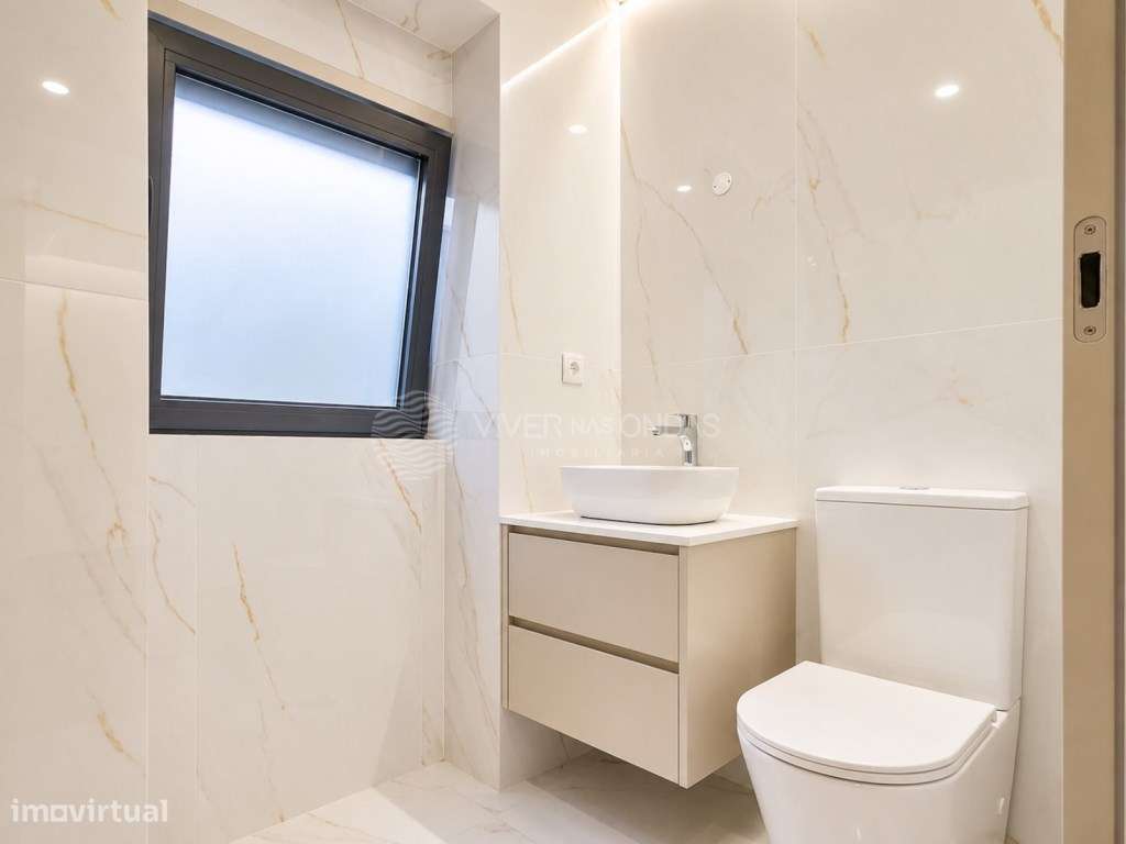 Andar de moradia T3 com áreas Amplas | Terraço | Espinho | Junto ao...-25