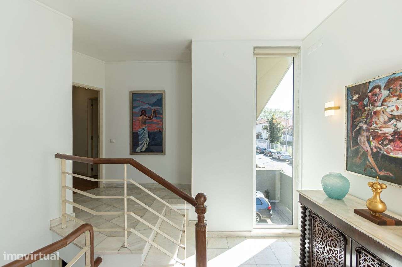 Moradia totalmente remodelada na melhor zona das Antas-21