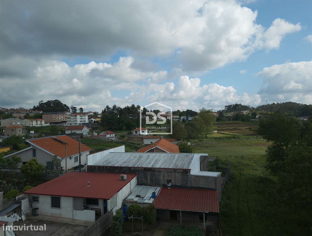 Armazém  Venda em Lustosa e Barrosas (Santo Estêvão),Lousada - Grande imagem: 5/15