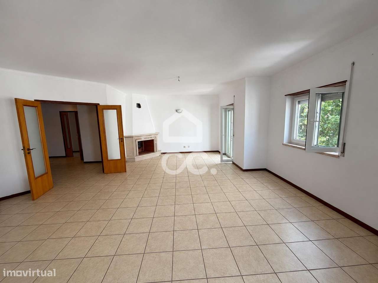 APARTAMENTO T2 PARA VENDA EM SESIMBRA-3