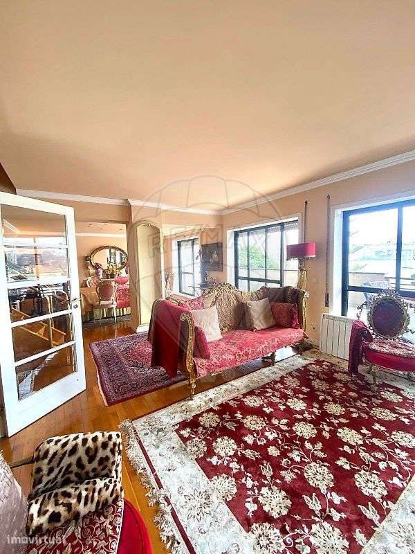 Apartamento T5 para venda-24