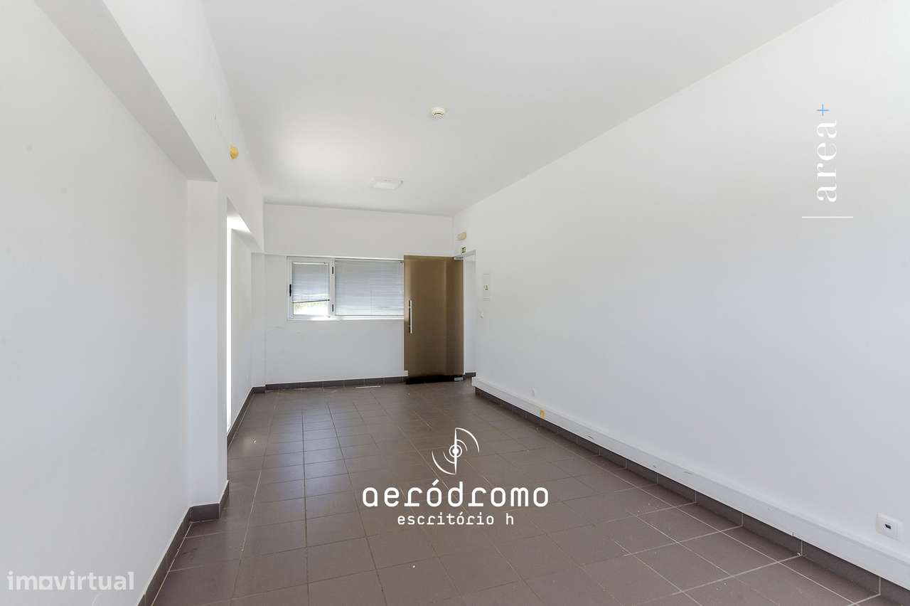 Imóvel Exclusivo | Aeródromo, Escritório H-6
