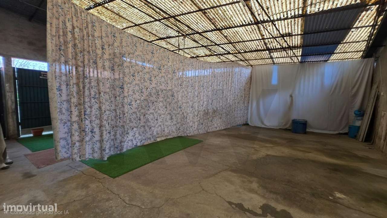 Moradia Gandaresa em  Rio Tinto ouca vagos com terreno e floresta-22