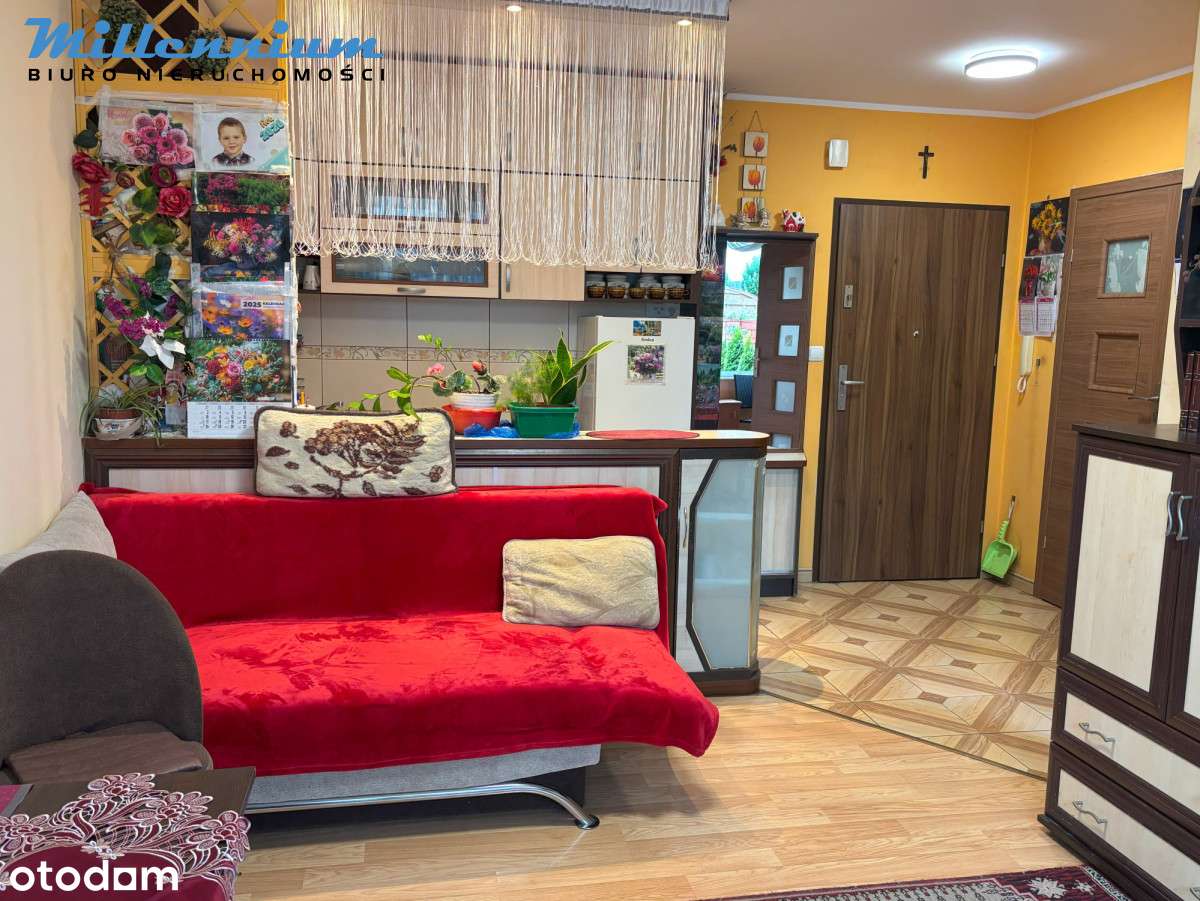 Dwupokojowe mieszkanie z ogrodem w Redzie!-1