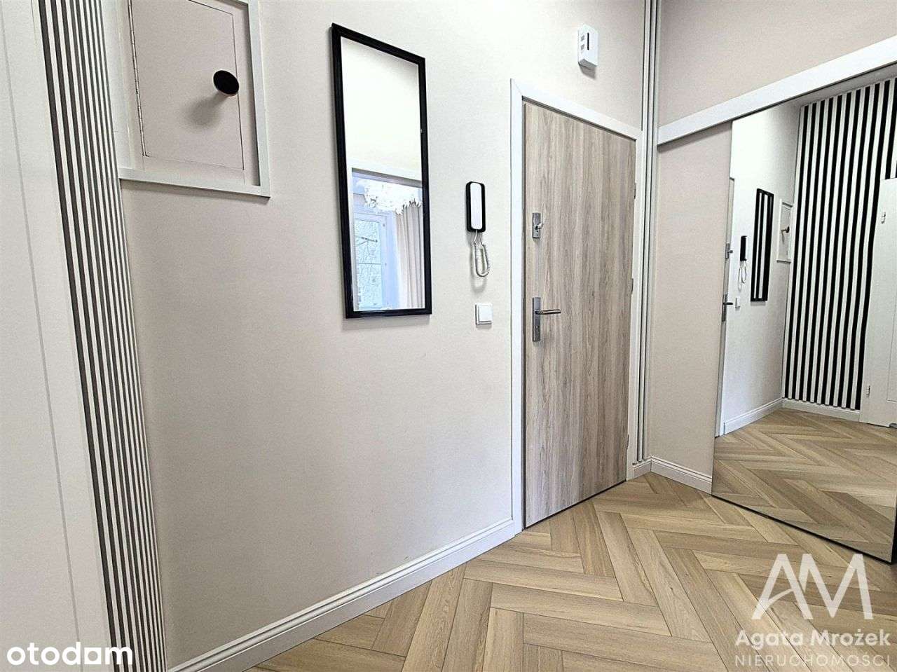 Urocze 2 pok,aneks kuchenny,media miejskie,loggia-15