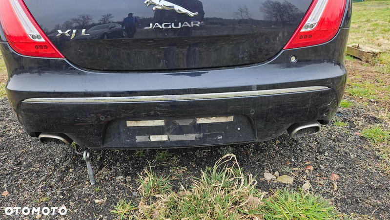 Jaguar XJ 351 2010-2015 Zderzak tył pod 4x PDC Kamera cofania Zderzak tylny z chromem KOLOR JGJ EUROPA - 4