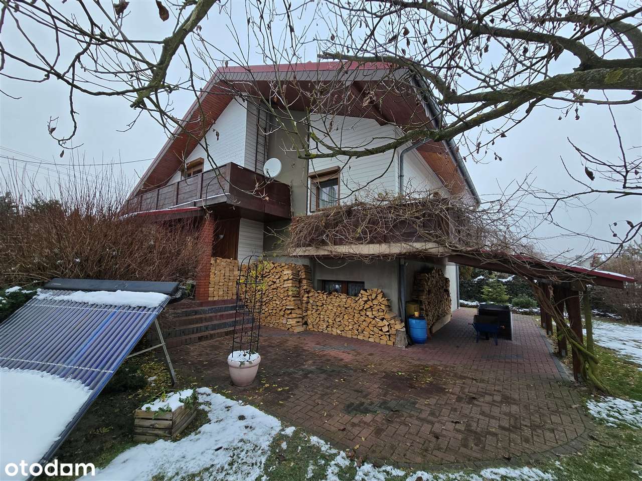 Wolnostojący dom z garażem gotowy do zamieszkania przy lesie-19