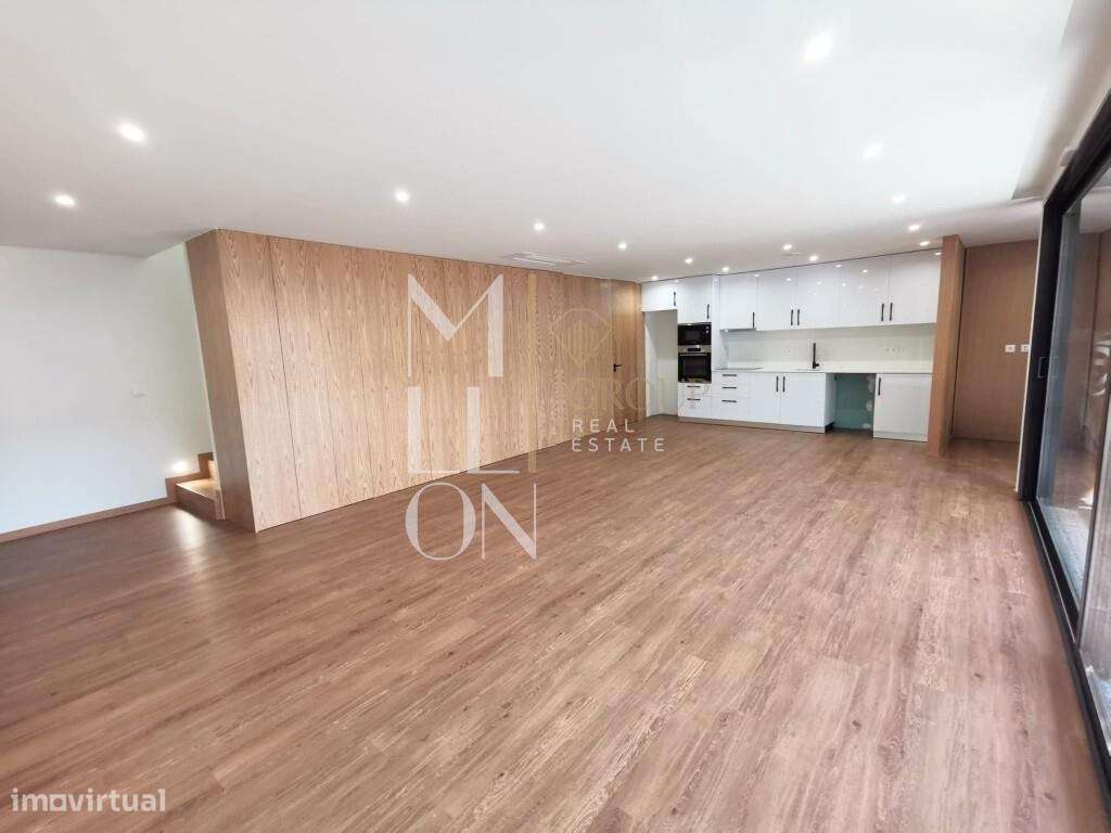 Moradia de Sonho a 50 Metros da Praia - Grande imagem: 5/17