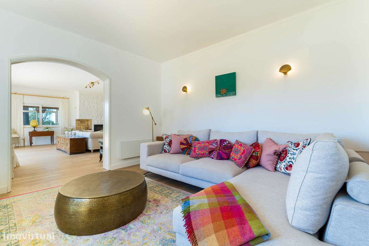 Moradia de luxo com piscina, anexo, campo de ténis  e jardim-12