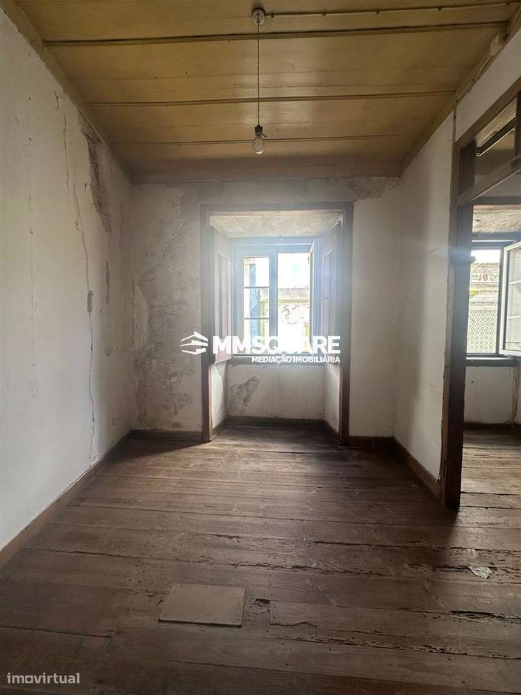 Moradia para Restaurar T5 Venda em Ourique,Ourique-32