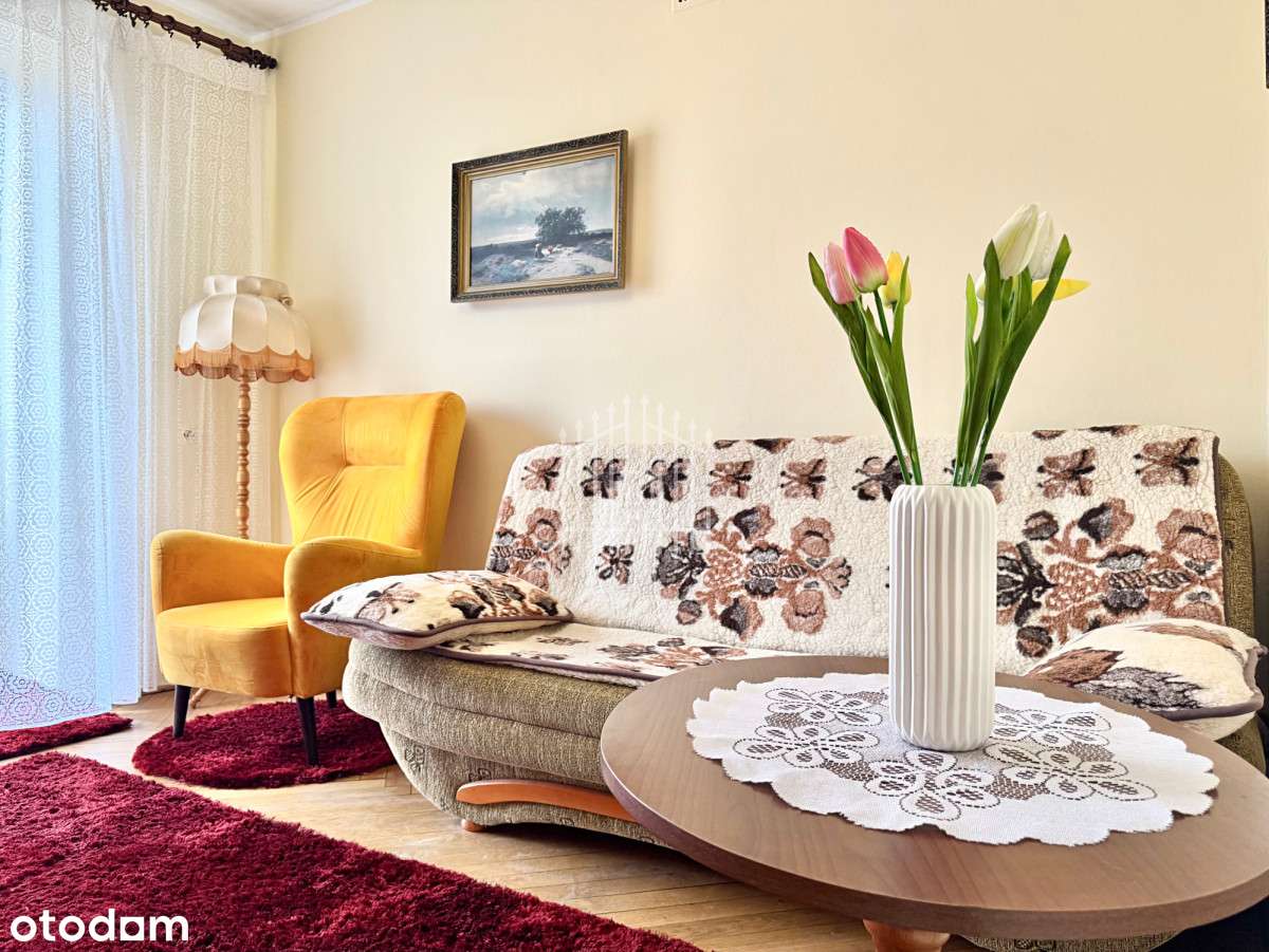 Gdynia Kamienna Góra! 2 pokoje| balkon| 2. piętro-1