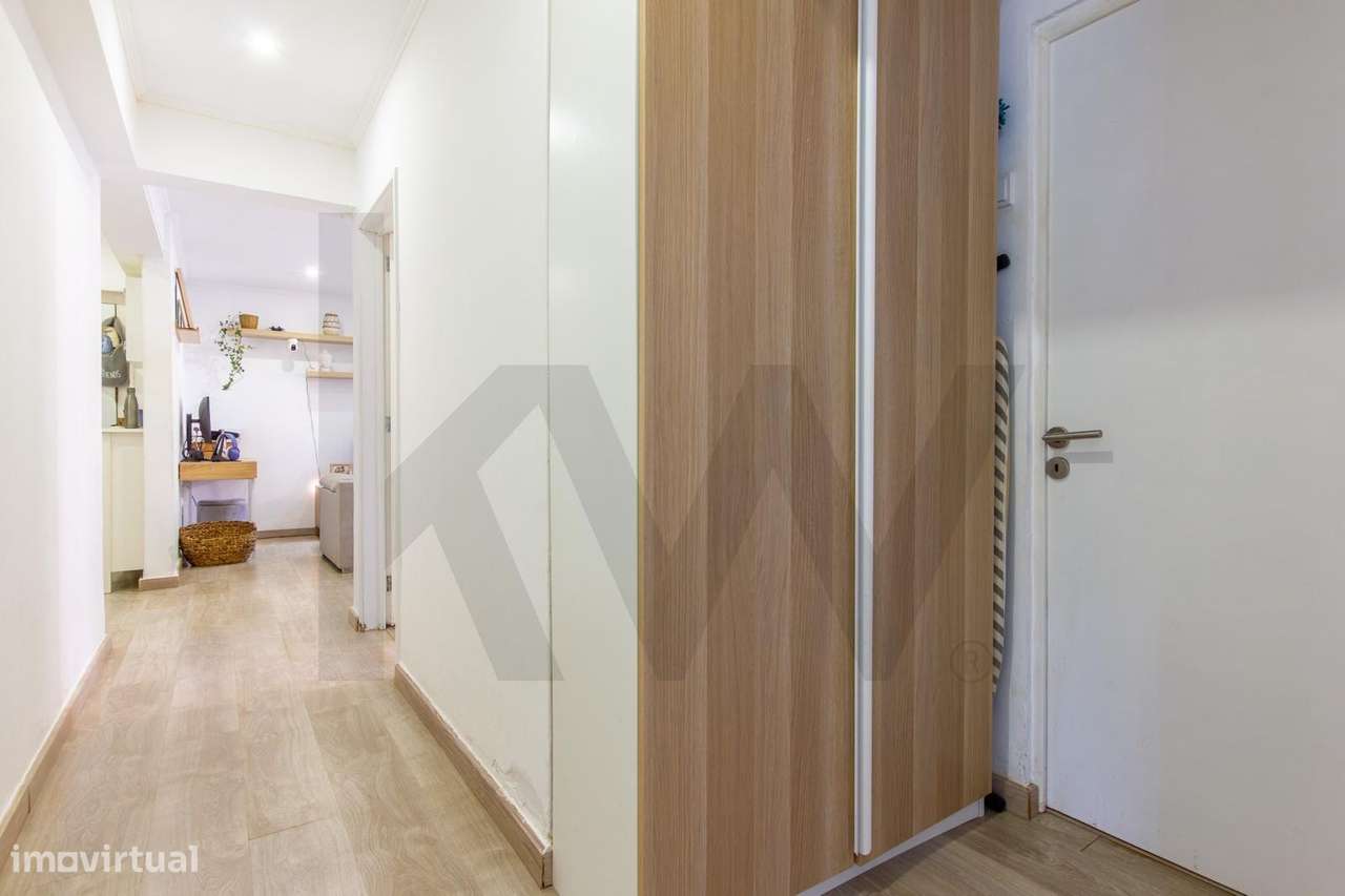 Apartamento T2 remodelado no Alto Seixalinho, Barreiro-15