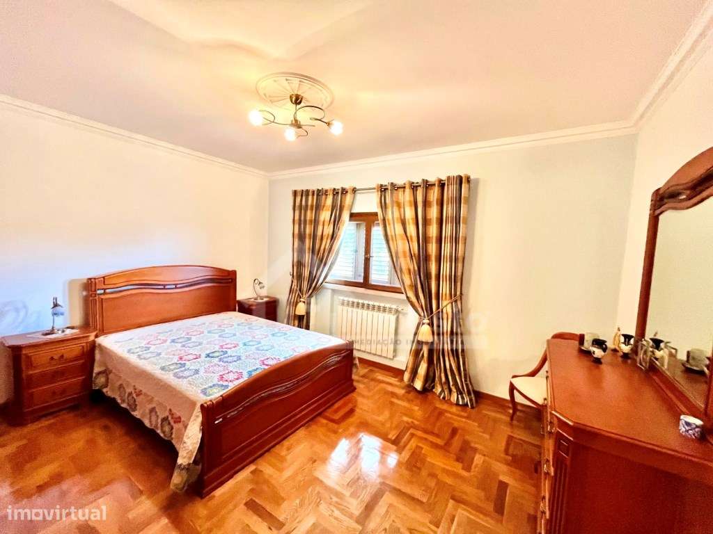 Moradia T6 pronta a habitar em Soure-26