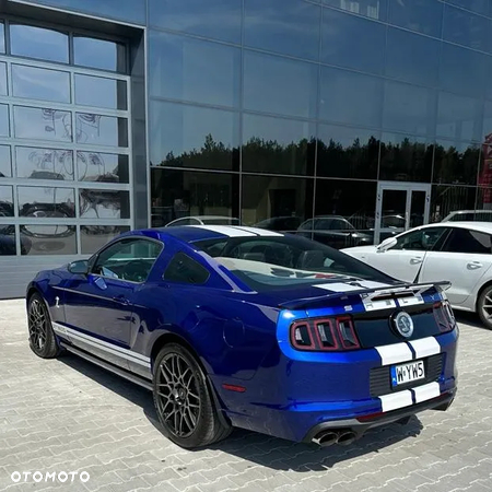 Ford Mustang Shelby GT500 - 8