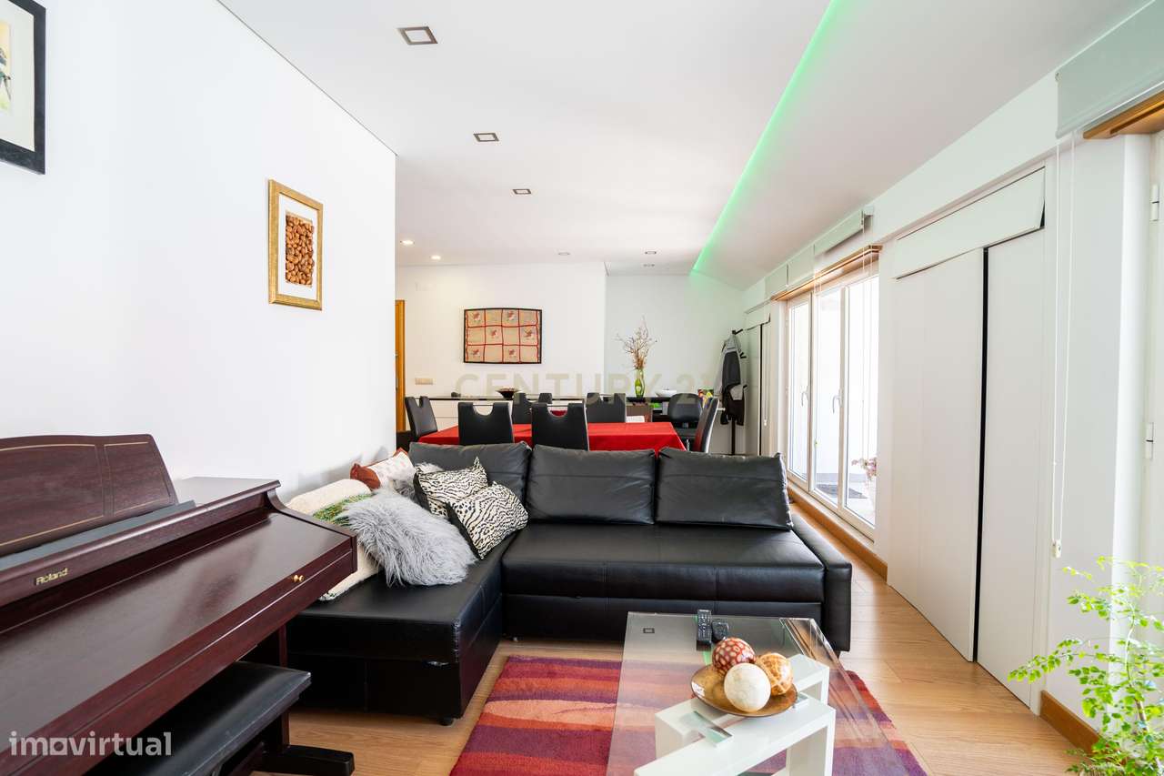 Apartamento com Terraço T2  de Charme em Benfica - Excelência e Confor - Grande imagem: 2/60