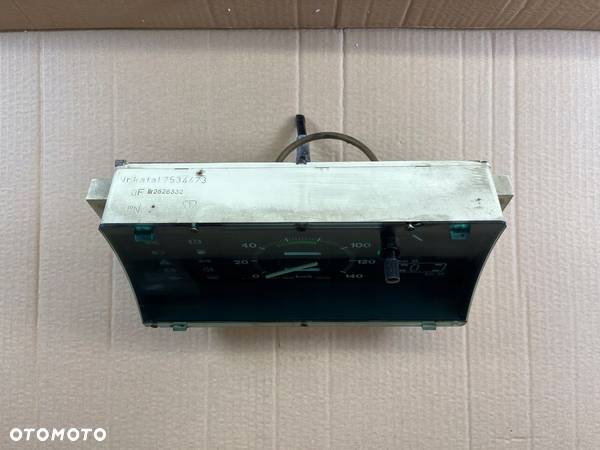 fiat 126p maluch licznik zegary 7534473 2626332 - 6