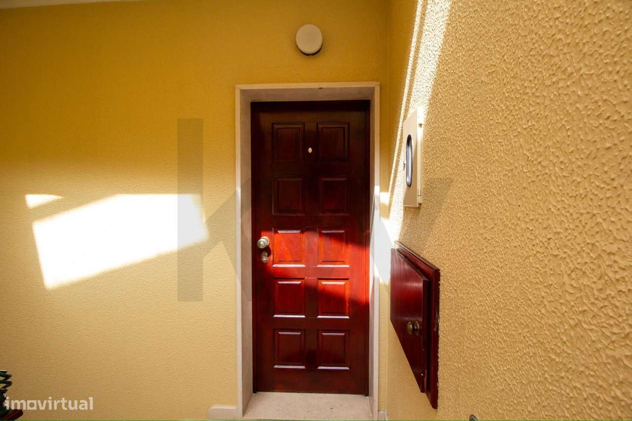 Excelente Oportunidade em Almeirim – Apartamento T3 com Terraço e Gara-25