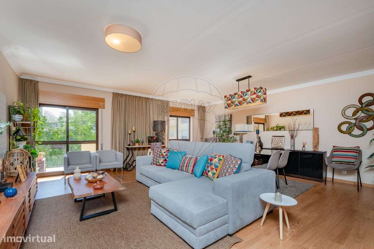 Apartamento T4 para venda - Grande imagem: 1/24