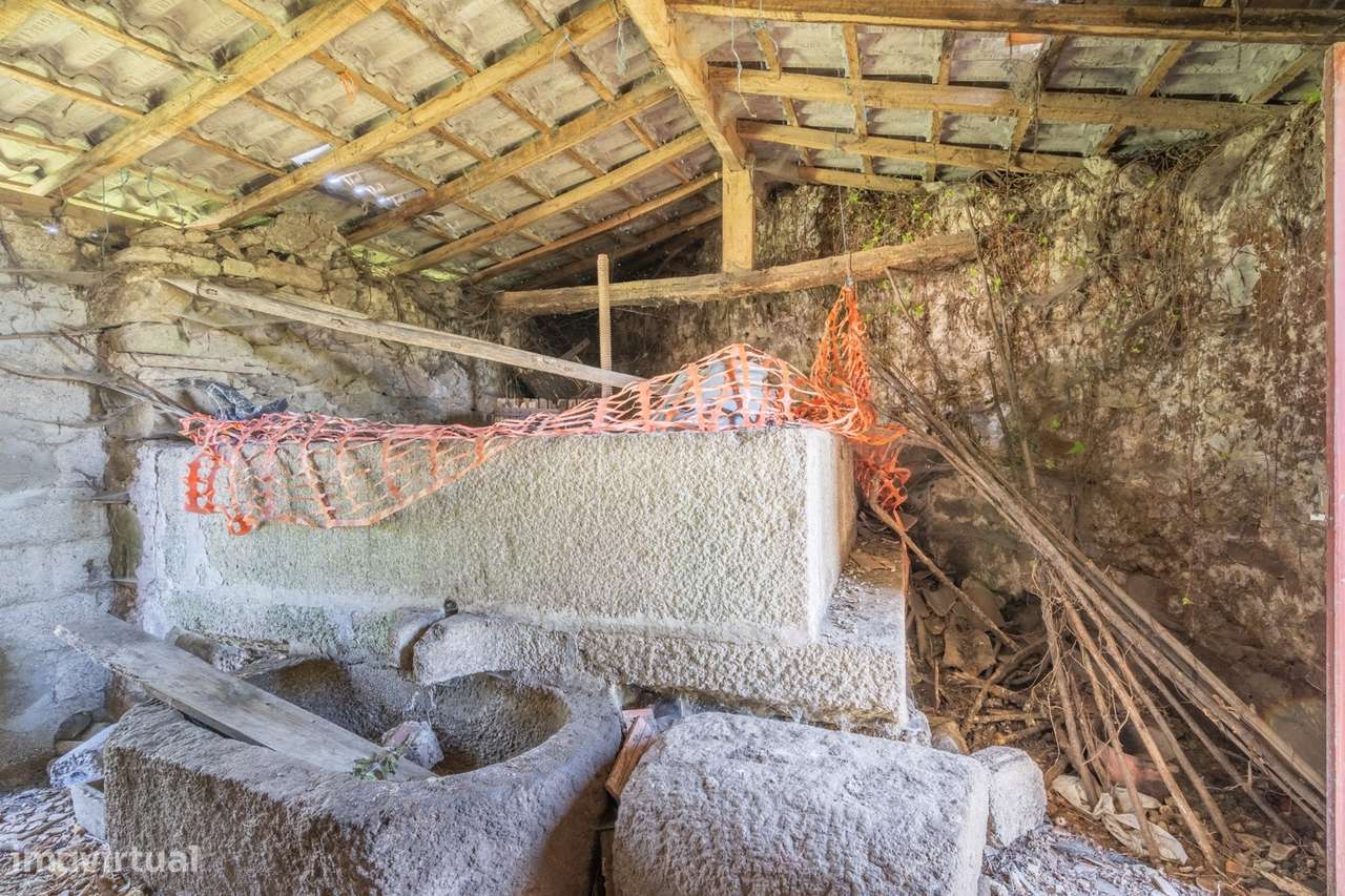 Moradia para Restaurar T3 Venda em Cabeceiras de Basto,Cabeceiras de B-19