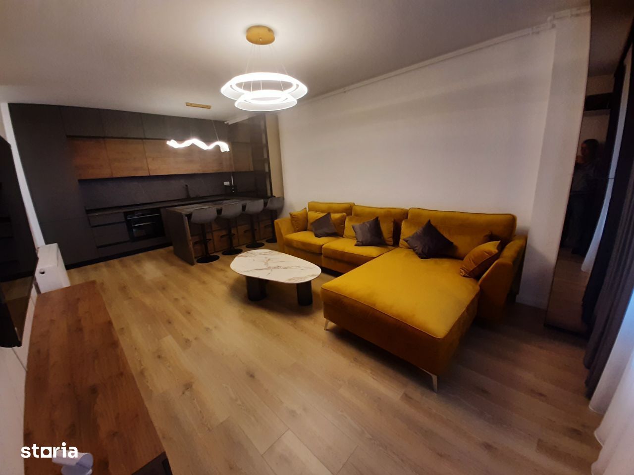 Granvia-apartament lux 2 camere mobilat utilat totul nou 147000e neg