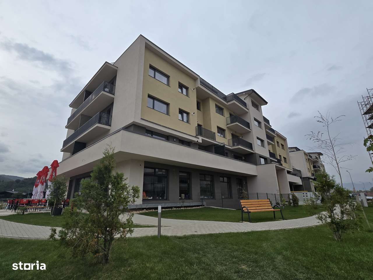 APARTAMENT 3 Camere decomandat 2 balcoane-10